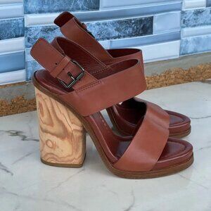 Vince Haley Heel in Whiskey size 6